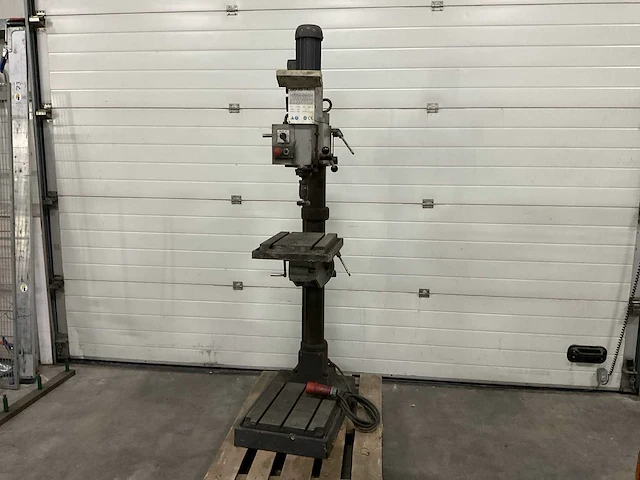 Huvema hu 25 tkz kolomboormachine - afbeelding 1 van  6