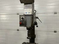 Huvema hu 25 tkz kolomboormachine - afbeelding 2 van  6