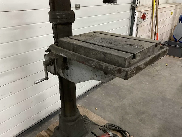 Huvema hu 25 tkz kolomboormachine - afbeelding 5 van  6