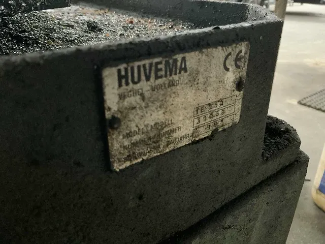 Huvema hu 250 afkortcirkelzaagmachine - afbeelding 5 van  5