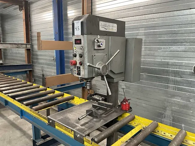 Huvema hu 32 tk vario kolomboormachine - afbeelding 1 van  17