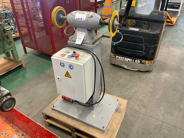 Huvema hu 73 pr schuurmachine - afbeelding 1 van  4