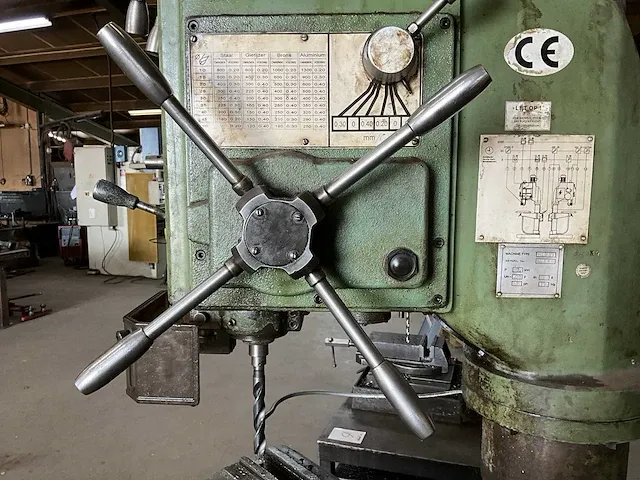 Huvema hu050 kolomboormachine - afbeelding 11 van  14