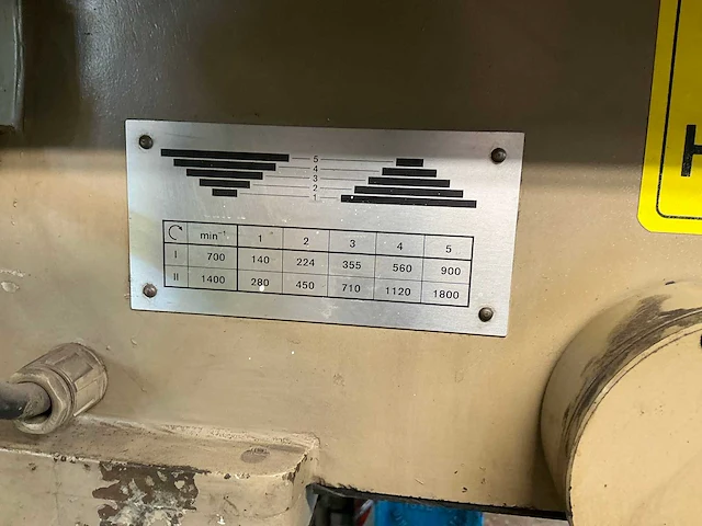 Huvema hu25 profi kolomboormachine met kruistafel - afbeelding 6 van  7