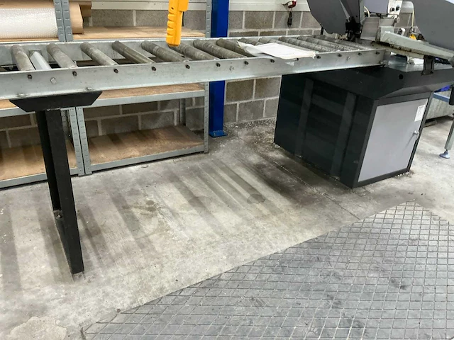 Huvema hu285acv-4 bandzaagmachine - afbeelding 2 van  13