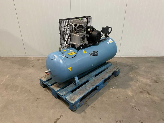 Huvema zuigercompressor - afbeelding 4 van  6