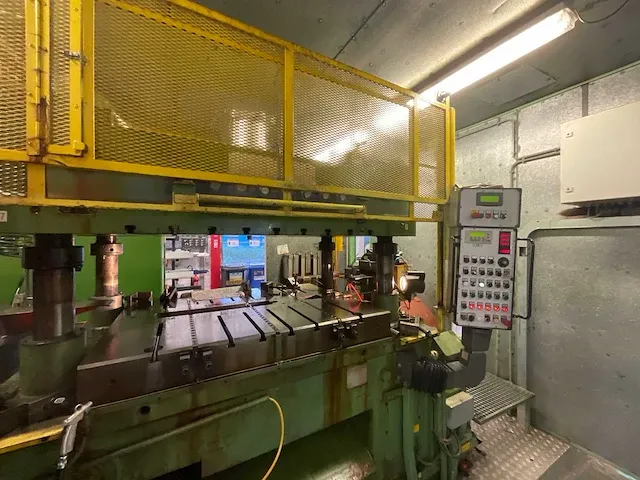 H&w (henry & wright) hydraulische progresieve pers 150t - afbeelding 2 van  22