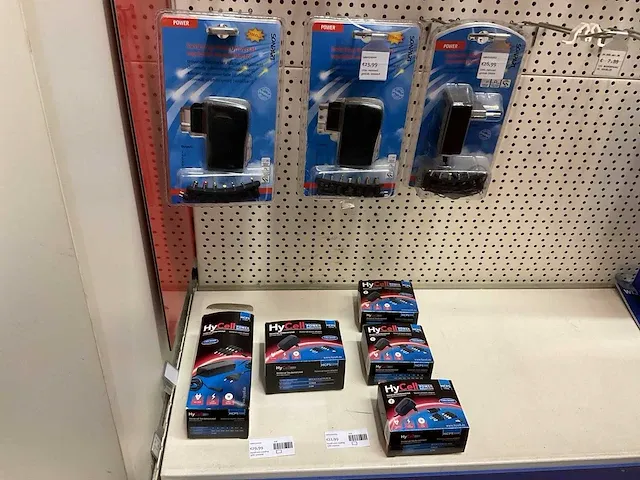 Hycell universele adapters (8x) - afbeelding 1 van  6