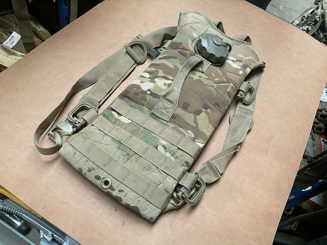 Hydration carrier - afbeelding 2 van  3