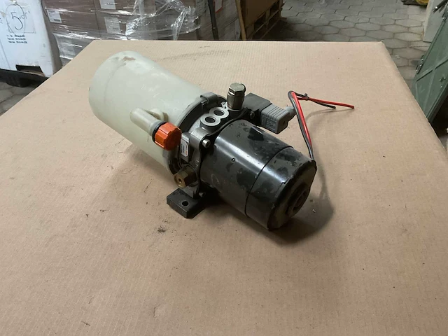 Hydraulic unit - afbeelding 2 van  3