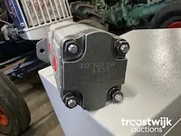 Hydrauliek pomp - afbeelding 6 van  6