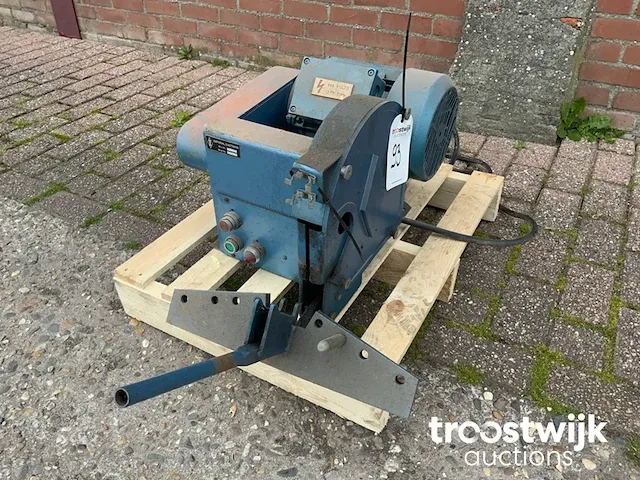 Hydrauliek slangensnijmachine - afbeelding 1 van  4