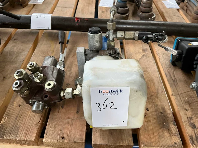 Hydrauliekpomp unit - afbeelding 3 van  6