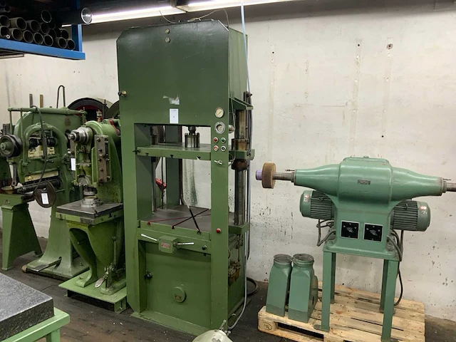 Hydraulik znf s50 hydraulische dieptrekpers - afbeelding 1 van  8
