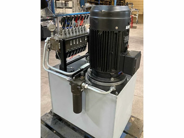 Hydraulisch aggregaat 15 kw - 2014 - afbeelding 5 van  12