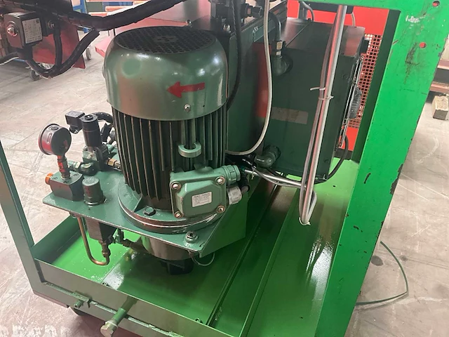 Hydraulisch aggregaat met testopstelling - afbeelding 6 van  7