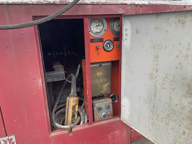 Hydraulisch aggregaat met trilblok - afbeelding 3 van  30