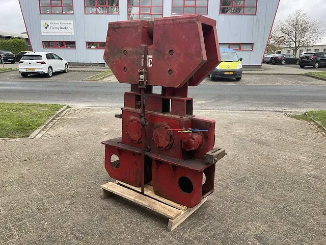 Hydraulisch aggregaat met trilblok - afbeelding 12 van  30