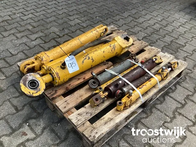 Hydraulisch cilinder - afbeelding 2 van  6