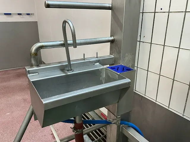 Hydraulisch in hoogte verstelbaar platform (c) - afbeelding 4 van  7