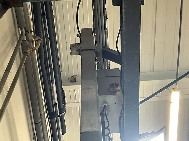 Hydraulisch in hoogte verstelbaar platform (c) - afbeelding 7 van  7