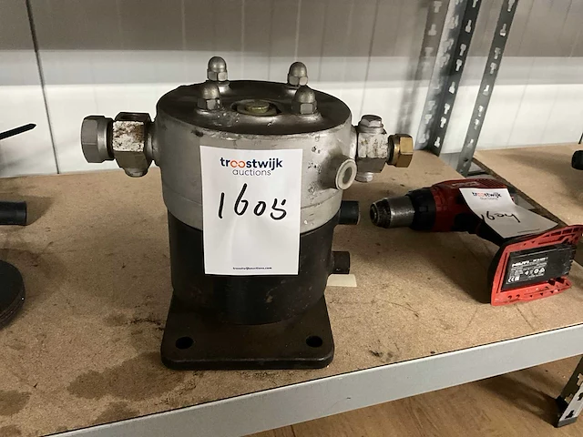 Hydraulisch oliefilterhuis - afbeelding 1 van  3