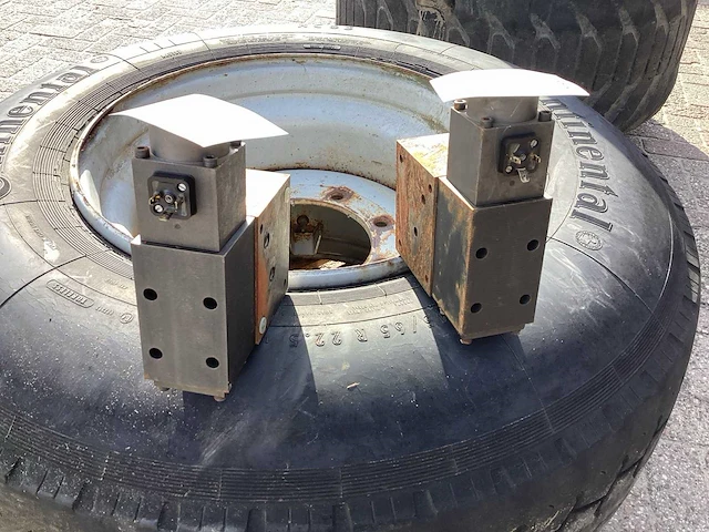 Hydraulisch ventiel blok (2x) - afbeelding 6 van  6