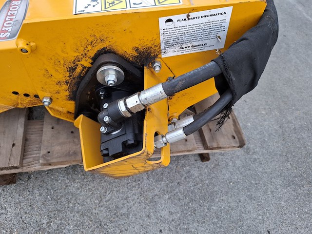 Hydraulische arm met cirkelmaaier en klepelmaaier, mc connel, rm 1250 , 2016 - afbeelding 13 van  26