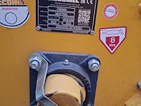 Hydraulische arm met cirkelmaaier en klepelmaaier, mc connel, rm 1250 , 2016 - afbeelding 15 van  26