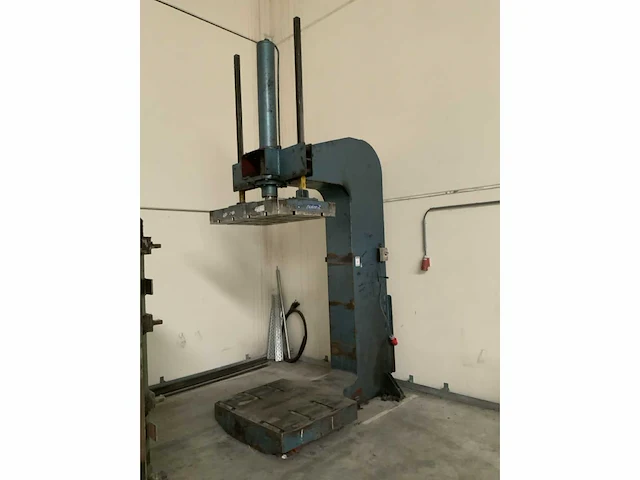Hydraulische balenpers - afbeelding 2 van  6