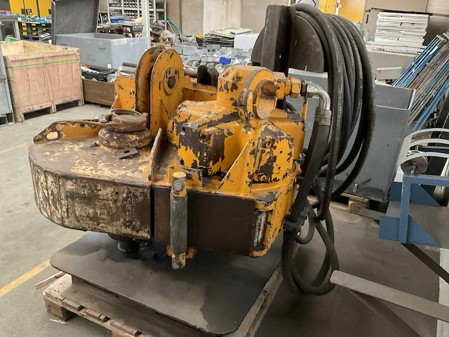 Hydraulische boorkop op statief - afbeelding 5 van  8