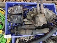 Hydraulische delen en slangen - afbeelding 2 van  5
