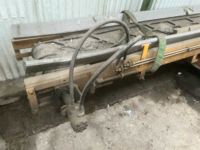 Hydraulische en magnetische transportband - afbeelding 8 van  16