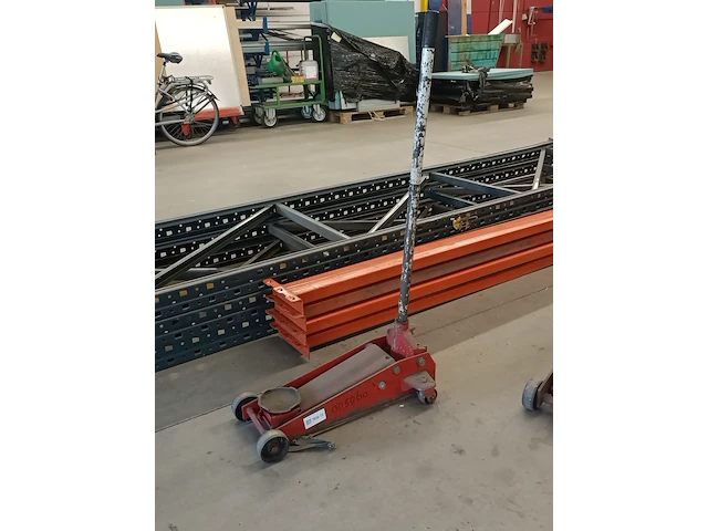 Hydraulische garagekrik - afbeelding 1 van  4