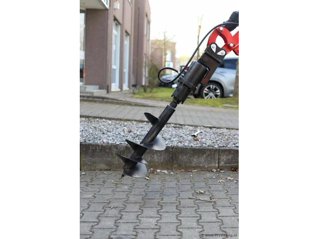 Hydraulische grondboor met boordiameter van 300 mm voor minigraafmachine - afbeelding 1 van  1