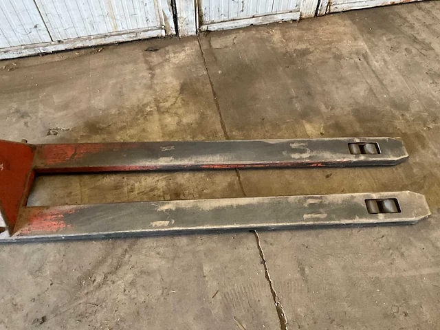 Hydraulische handpalletwagen v.v. lange lepels 200cm - afbeelding 2 van  3