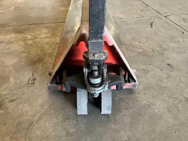 Hydraulische handpalletwagen v.v. lange lepels 200cm - afbeelding 3 van  3