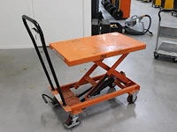 Hydraulische heftafel rema holland. maximaal 250 kg. maximale hefhoogte 93 cm. baldafmeting 83 x 50 cm. - afbeelding 2 van  3