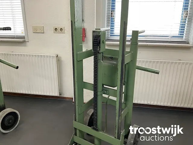 Hydraulische hefwagen - afbeelding 3 van  5