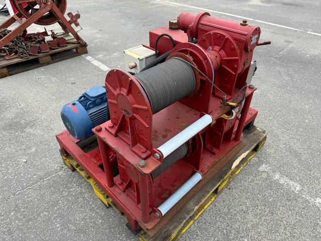 Hydraulische kabel lier unit - afbeelding 19 van  22