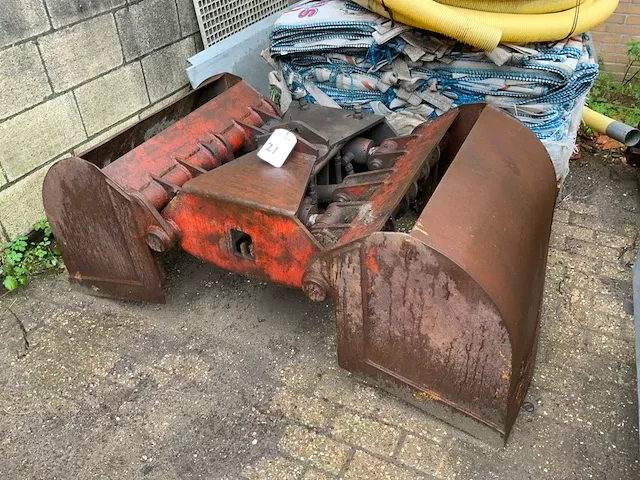 Hydraulische knijpbak - afbeelding 1 van  3