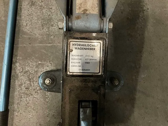 Hydraulische krik 2000kg 127-381mm - afbeelding 2 van  2