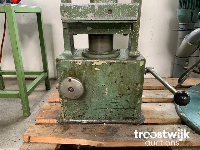 Hydraulische pers - 40t. - afbeelding 2 van  5