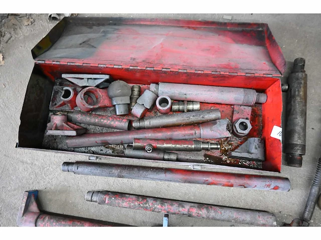 Hydraulische pers inclusief diverse accessoires (2x) - afbeelding 4 van  4