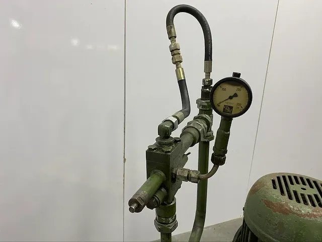 Hydraulische pers - afbeelding 3 van  12