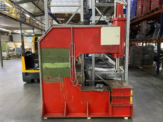 Hydraulische pers - afbeelding 1 van  12