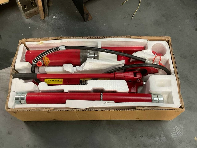 Hydraulische pers - afbeelding 1 van  4