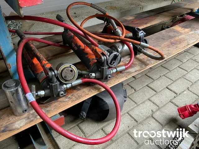 Hydraulische pers - afbeelding 2 van  3