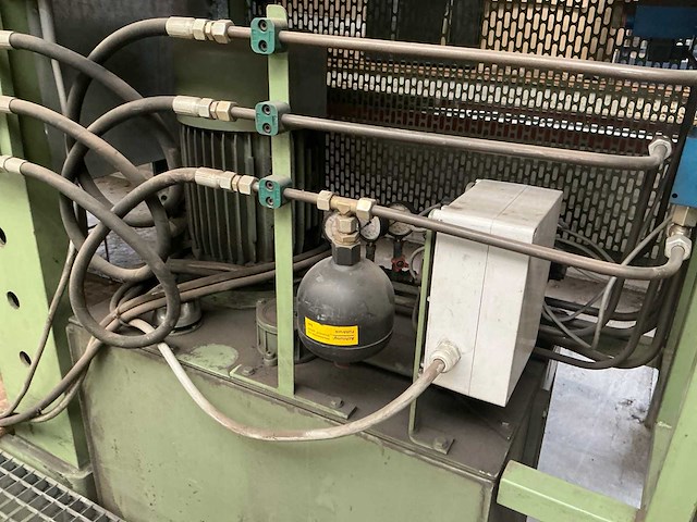 Hydraulische pers - afbeelding 7 van  18