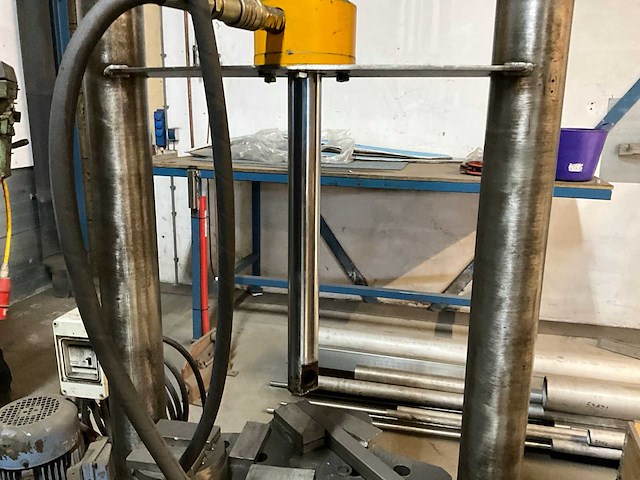 Hydraulische pers - afbeelding 2 van  11
